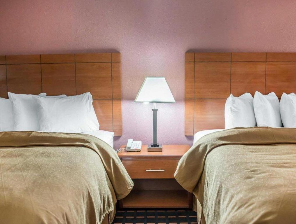 מריאנה Quality Inn מראה חיצוני תמונה