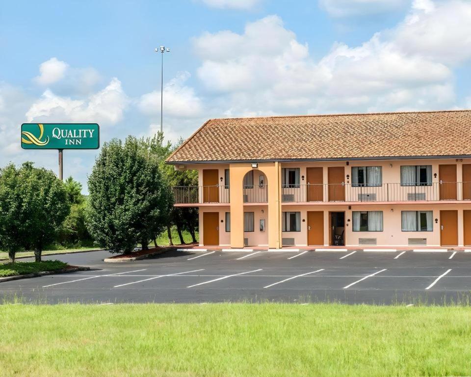 מריאנה Quality Inn מראה חיצוני תמונה